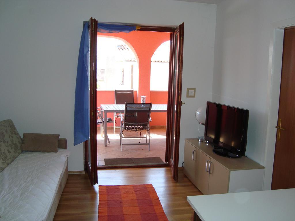 Apartments Josip Pinezici  Exterior photo